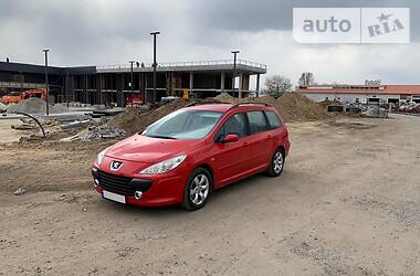 Универсал Peugeot 307 2005 в 
