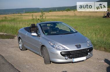 Кабриолет Peugeot 307 2006 в Коломые