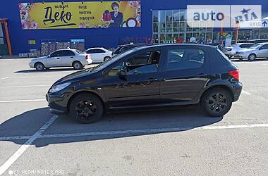 Хэтчбек Peugeot 307 2006 в Полтаве