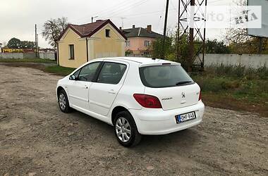 Хэтчбек Peugeot 307 2001 в Владимир-Волынском