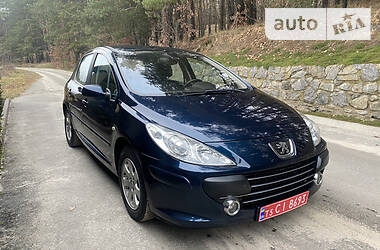 Хэтчбек Peugeot 307 2007 в Буче