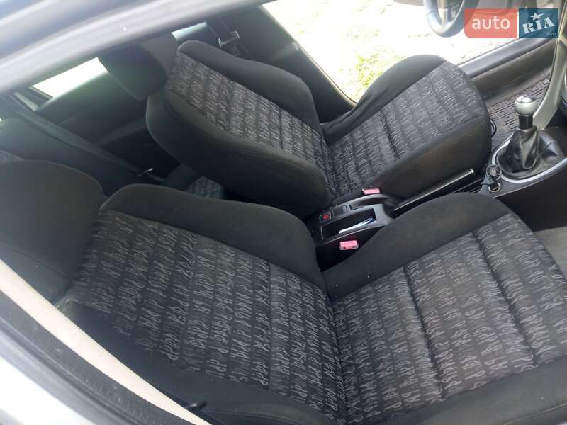 Універсал Peugeot 307 2003 в Яремчі