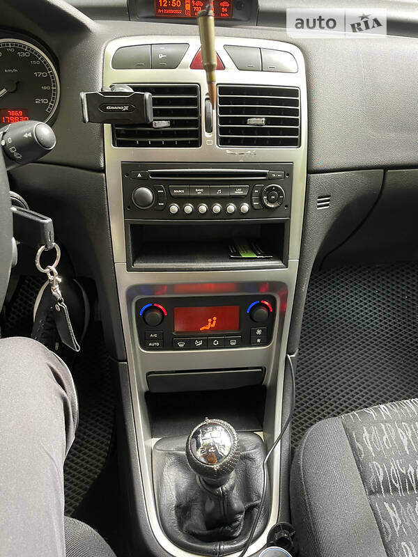 Хетчбек Peugeot 307 2005 в Умані