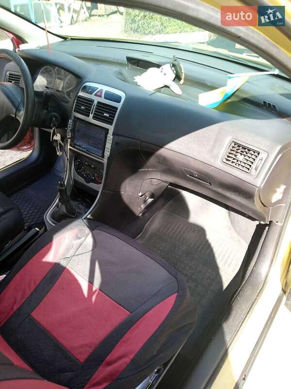 Хетчбек Peugeot 307 2003 в Києві