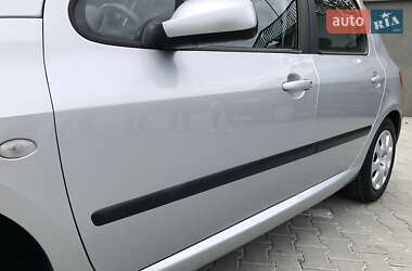 Хетчбек Peugeot 307 2003 в 