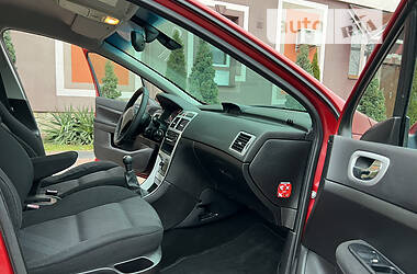 Универсал Peugeot 307 2006 в 