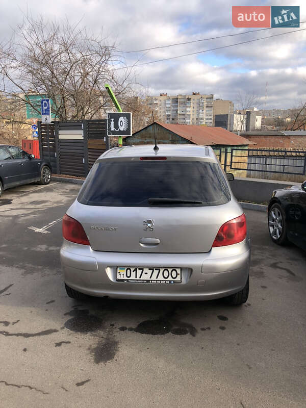 Купе Peugeot 307 2004 в Вінниці