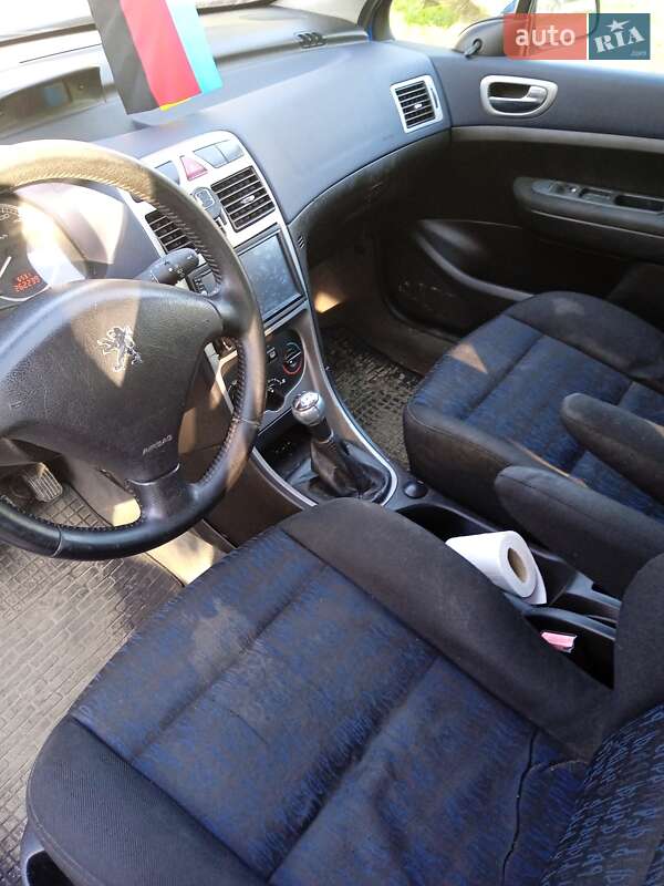 Универсал Peugeot 307 2002 в Львове