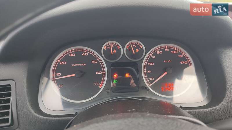 Хэтчбек Peugeot 307 2003 в Луцке