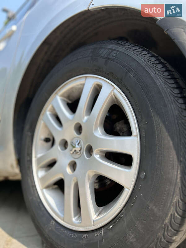 Універсал Peugeot 307 2004 в Самборі