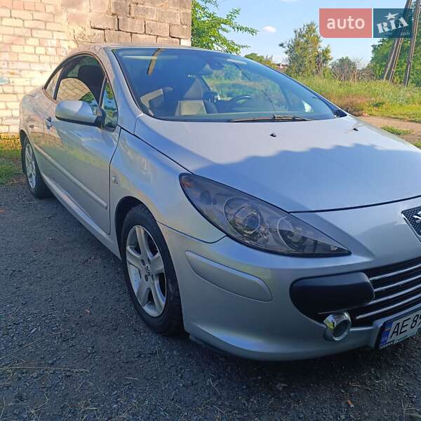 Кабриолет Peugeot 307 2003 в Днепре