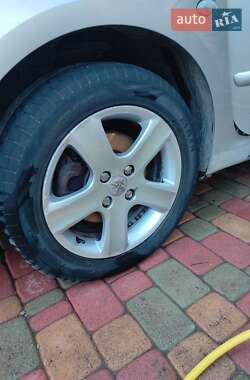 Хетчбек Peugeot 307 2002 в Одесі