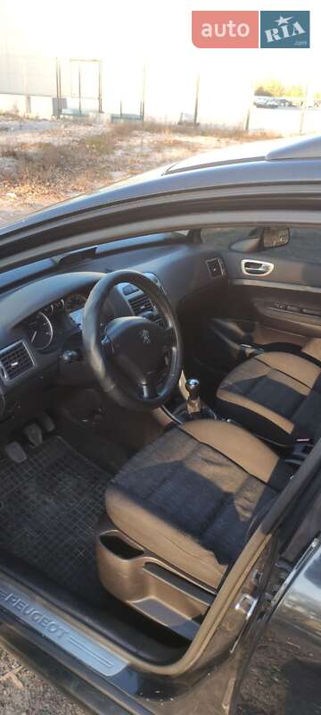 Универсал Peugeot 307 2004 в Киеве