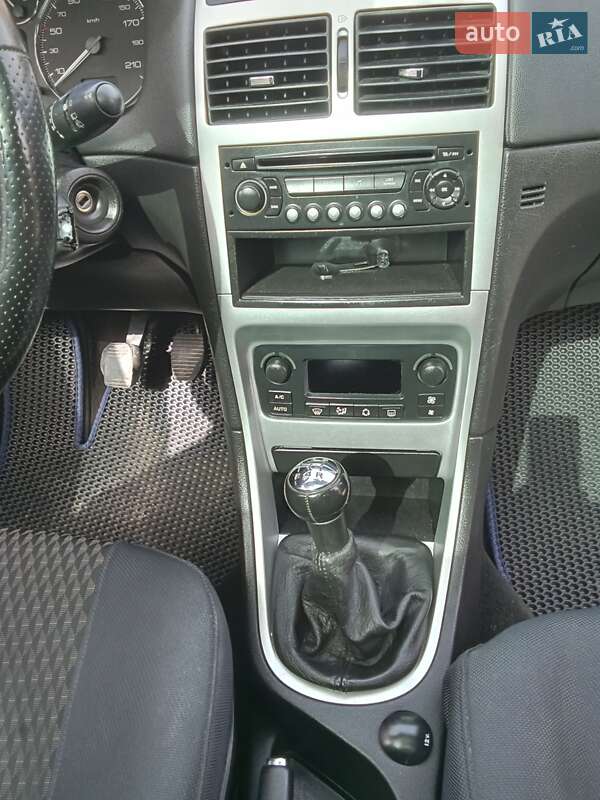 Універсал Peugeot 307 2006 в Городку