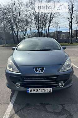 Кабриолет Peugeot 307 2006 в Каменском