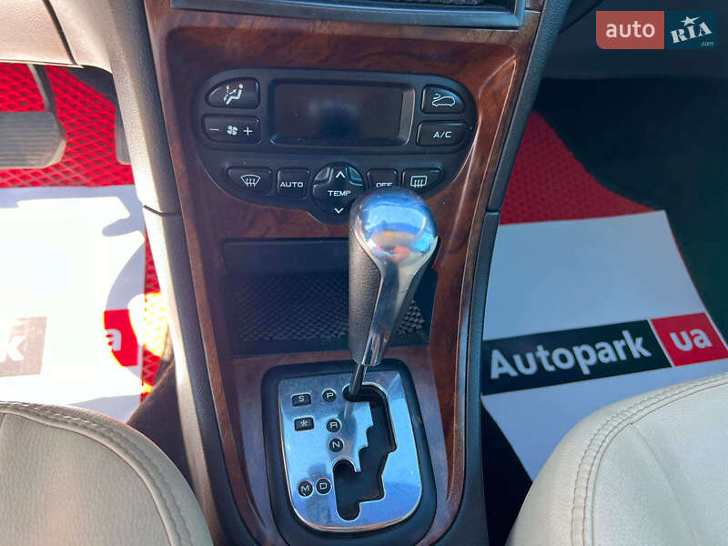 Хэтчбек Peugeot 307 2004 в Запорожье