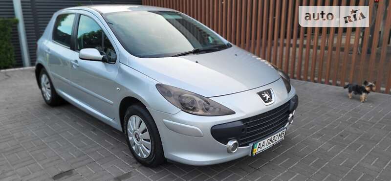 Хетчбек Peugeot 307 2006 в Черкасах