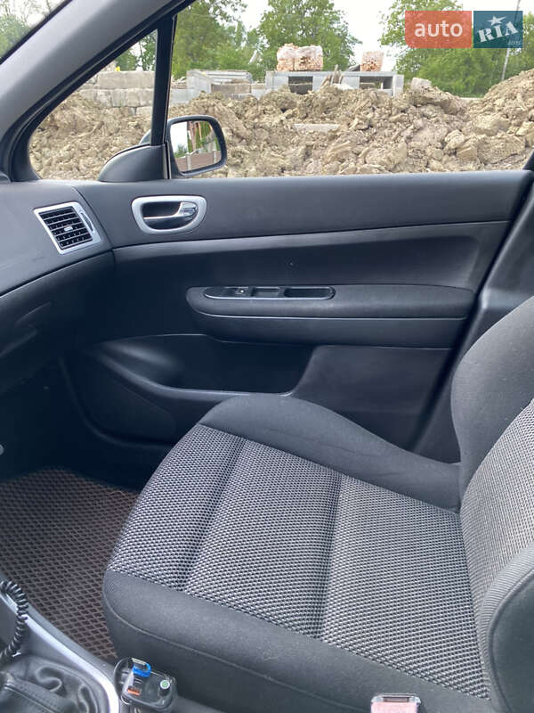 Универсал Peugeot 307 2007 в Киеве