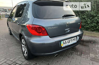 Хэтчбек Peugeot 307 2006 в Киеве