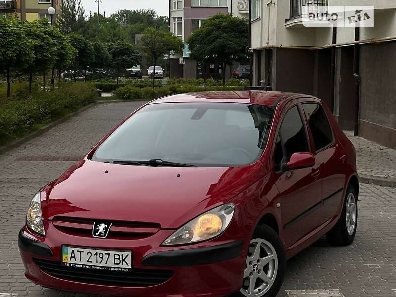 Хетчбек Peugeot 307 2004 в Івано-Франківську