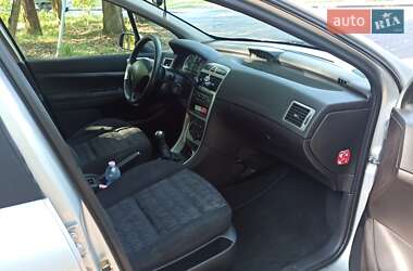 Універсал Peugeot 307 2004 в 