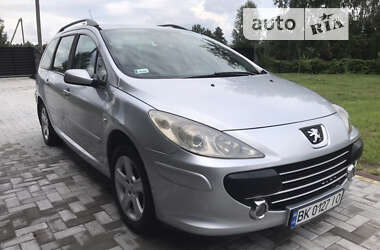 Универсал Peugeot 307 2007 в Вараше