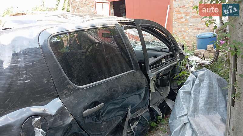 Хэтчбек Peugeot 307 2002 в Харькове
