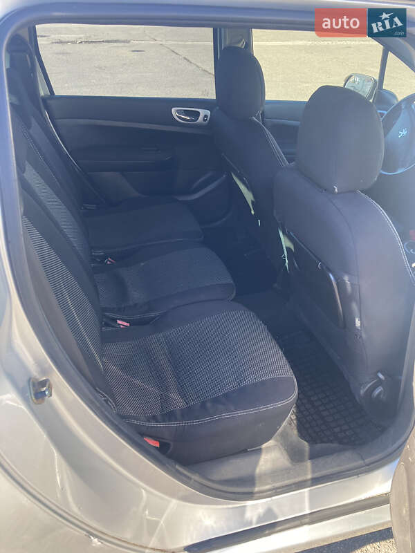 Универсал Peugeot 307 2007 в Кривом Роге