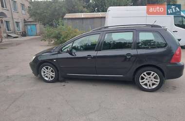 Универсал Peugeot 307 2004 в 