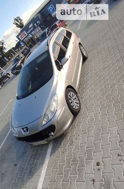 Универсал Peugeot 307 2006 в Бродах