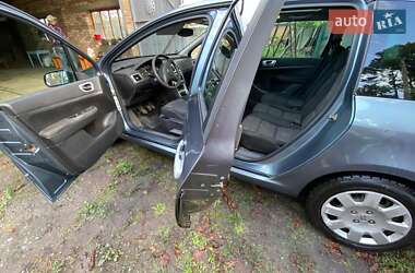 Универсал Peugeot 307 2005 в 