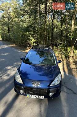 Хэтчбек Peugeot 307 2005 в Киеве