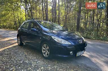 Хэтчбек Peugeot 307 2005 в Киеве