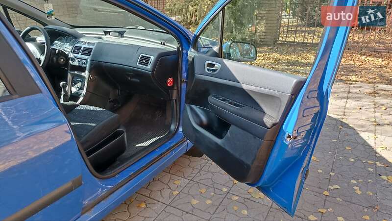 Універсал Peugeot 307 2003 в Дніпрі