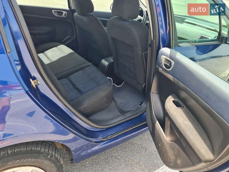 Хетчбек Peugeot 307 2003 в Чернівцях фото 10 Хетчбек Peugeot 307 2003 в Чернівцях