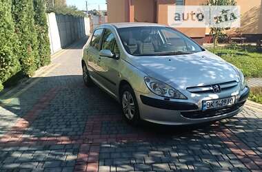 Хетчбек Peugeot 307 2002 в Рівному