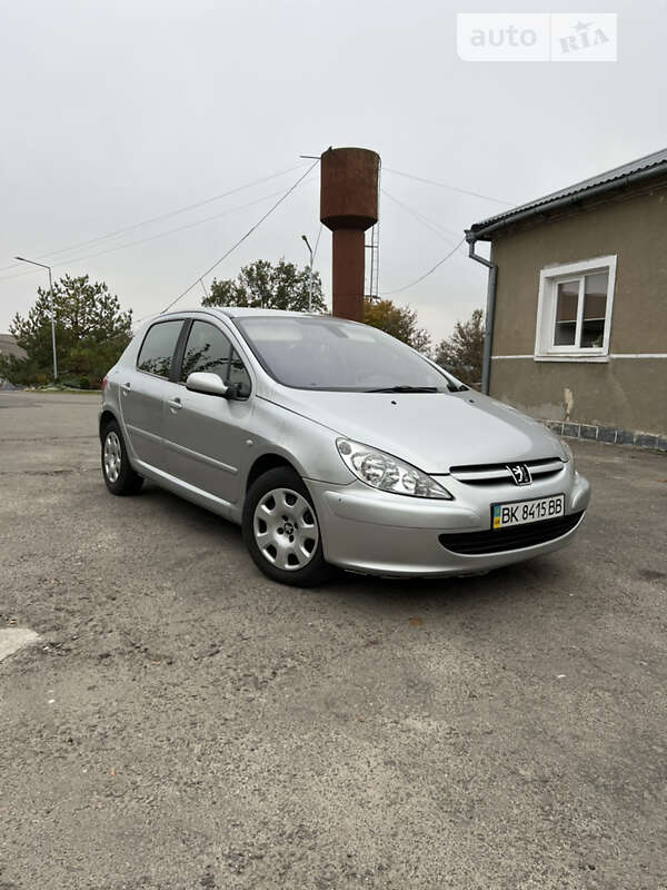 Хетчбек Peugeot 307 2005 в Рівному