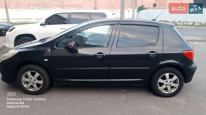 Хетчбек Peugeot 307 2006 в Луцьку