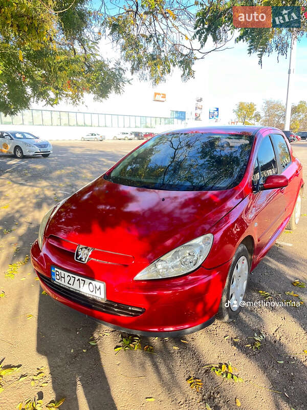 Хэтчбек Peugeot 307 2003 в Измаиле