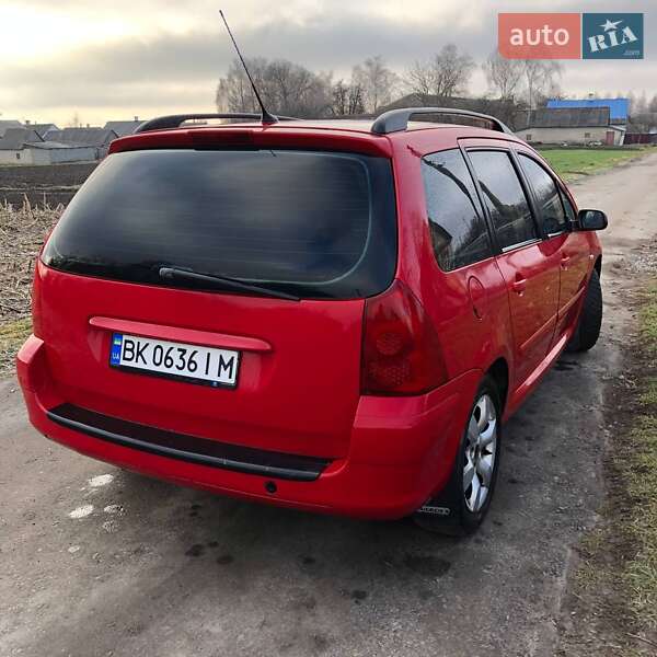 Універсал Peugeot 307 2005 в Гощі