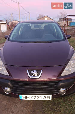 Хэтчбек Peugeot 307 2006 в 