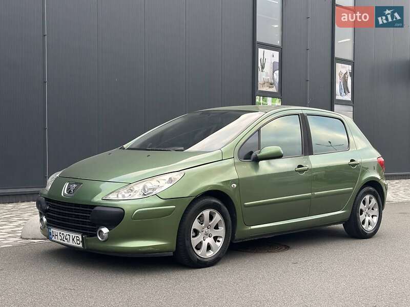 Хэтчбек Peugeot 307 2006 в Киеве