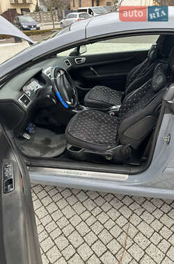 Кабриолет Peugeot 307 2006 в 