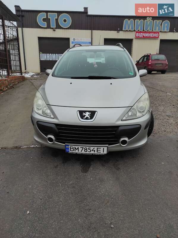 Универсал Peugeot 307 2005 в 