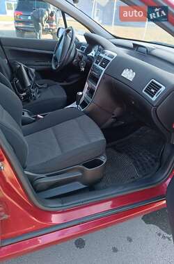 Хэтчбек Peugeot 307 2007 в 