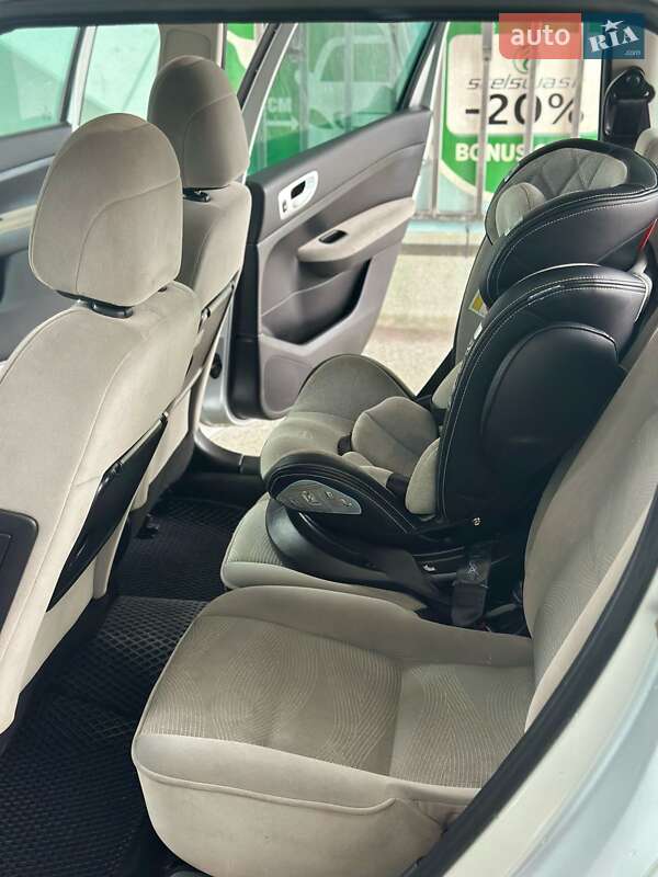 Универсал Peugeot 307 2006 в Черновцах