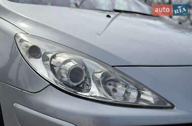 Универсал Peugeot 307 2006 в 
