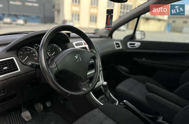 Универсал Peugeot 307 2006 в 