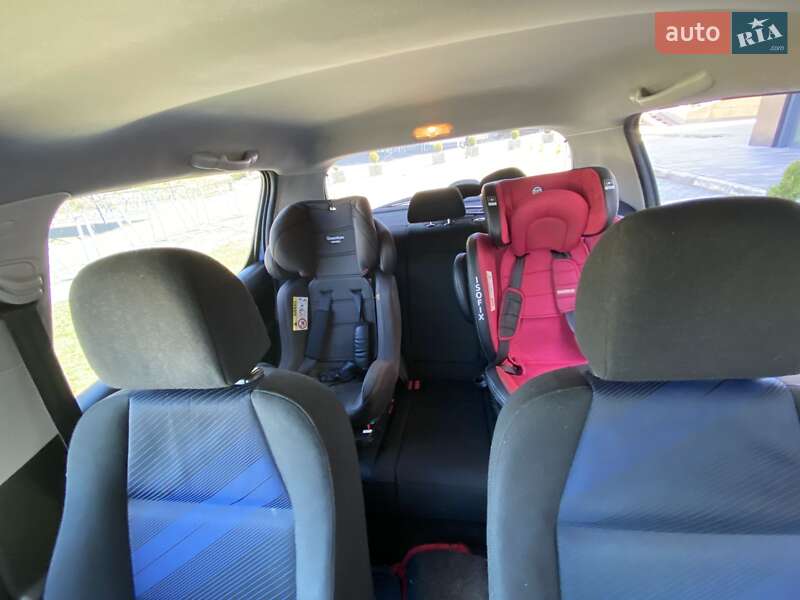 Хетчбек Peugeot 307 2005 в Луцьку фото 13 Хетчбек Peugeot 307 2005 в Луцьку