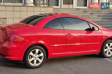 Кабриолет Peugeot 307 2007 в 
